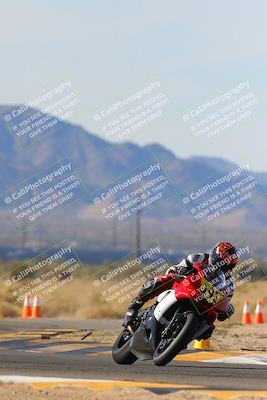 media/Dec-17-2023-CVMA (Sun) [[bf0c04832d]]/Race 2 Amateur Supersport Open/